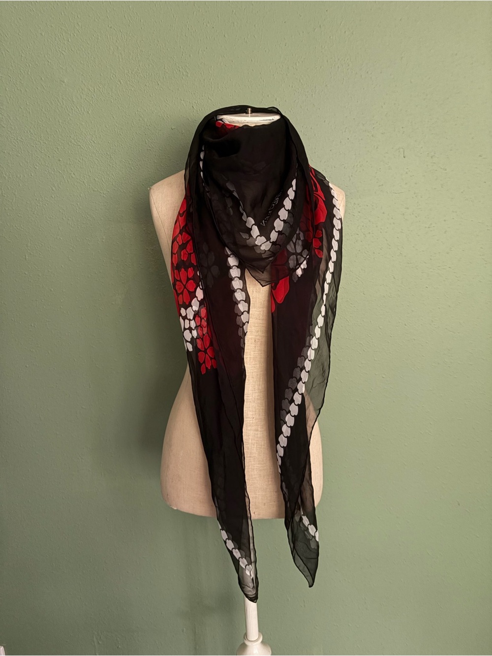 Alexander McQueen Skull Mandala Silk Scarf